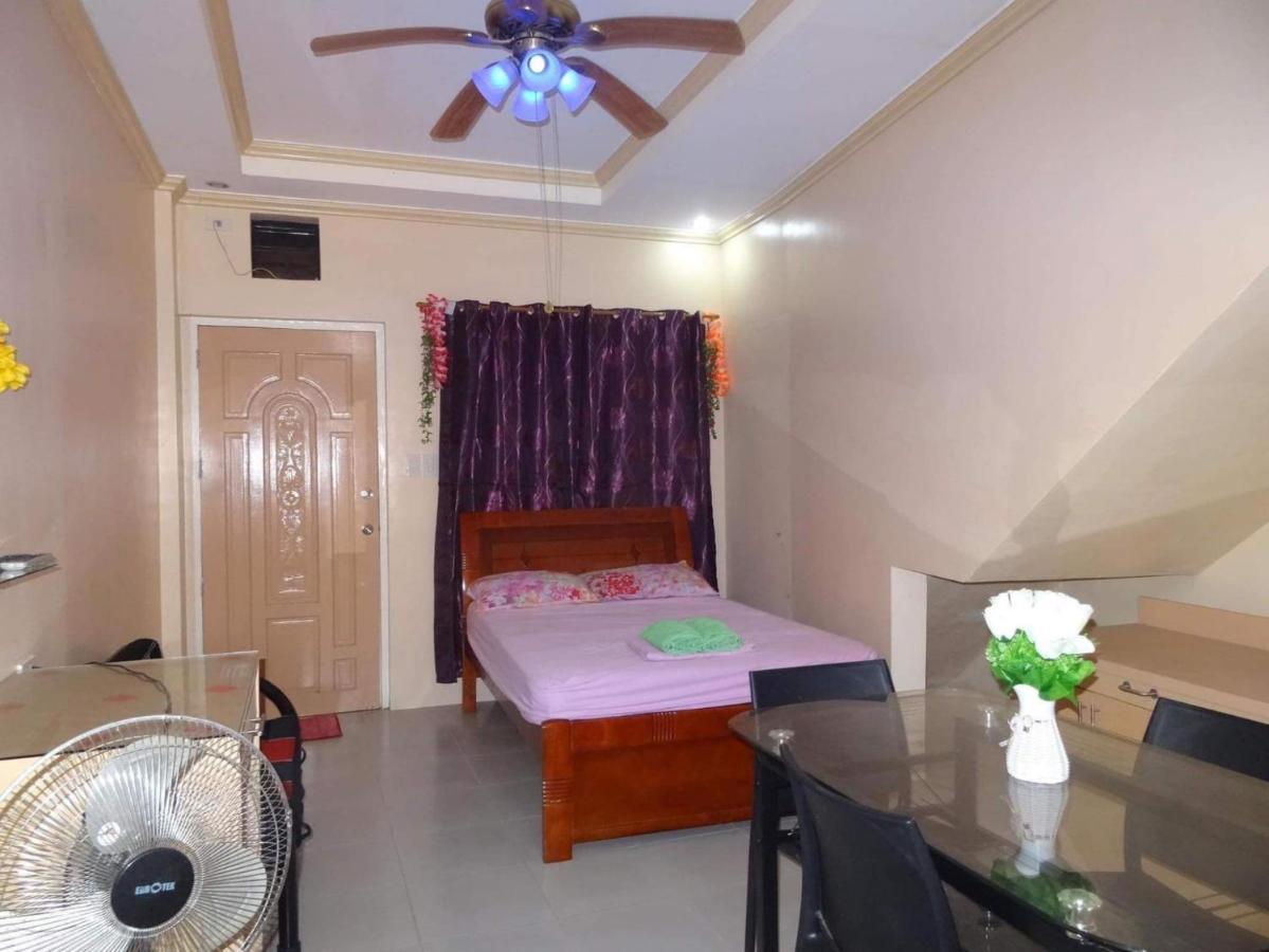 Julz Tropical Apartments Olongapo Extérieur photo