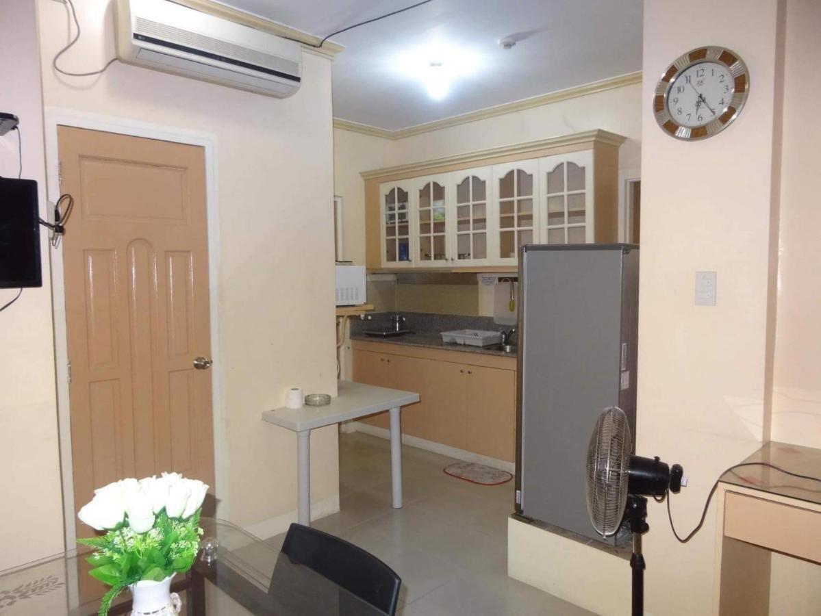 Julz Tropical Apartments Olongapo Extérieur photo