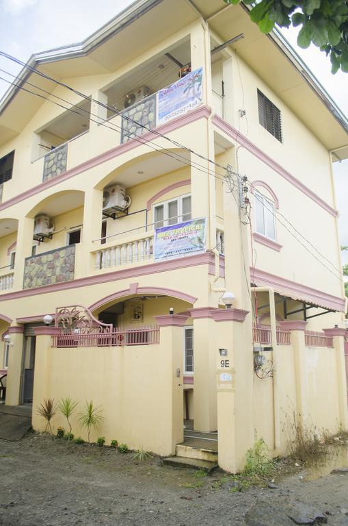 Julz Tropical Apartments Olongapo Extérieur photo
